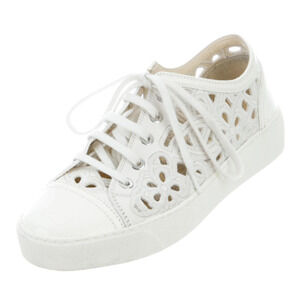 CHANEL Patent Leather Laser-Cut Floral Low Top Comfort Sneakers White Cream 10